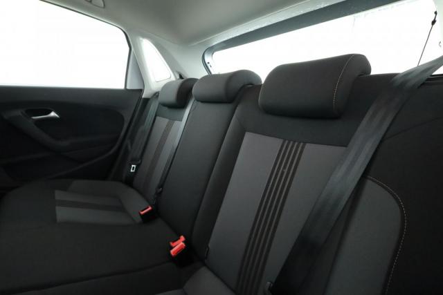 Volkswagen Polo image 7