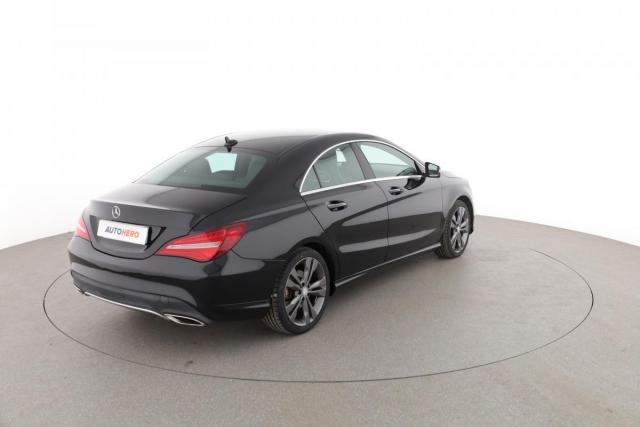 Mercedes Benz Cla image 6