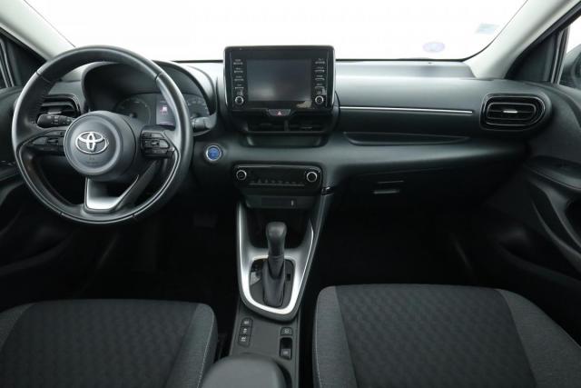 Toyota Yaris image 2
