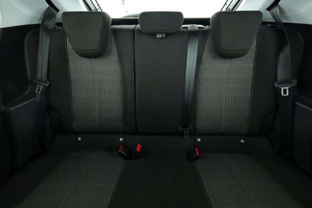 Opel Corsa image 2