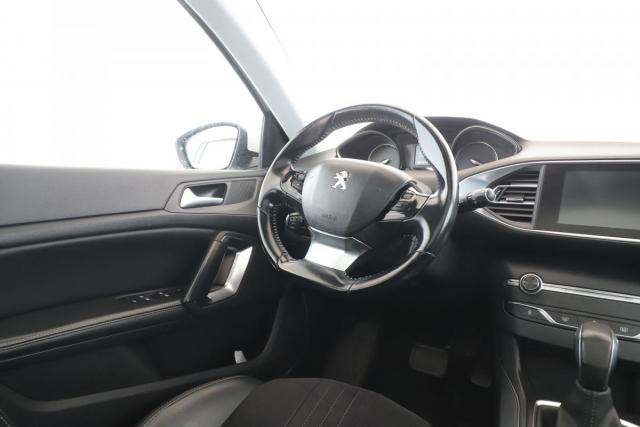 Peugeot 308 image 5