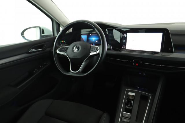 Volkswagen Golf image 6