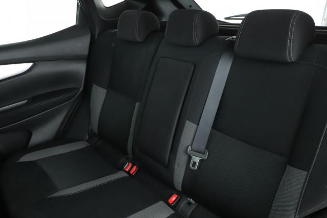 Nissan Qashqai image 6
