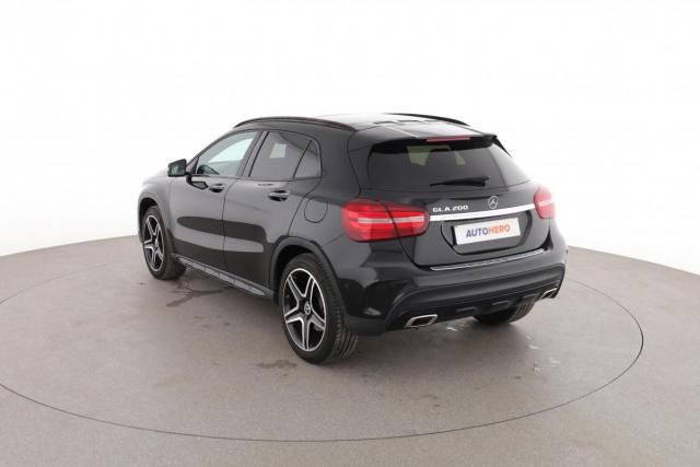 Mercedes Benz Gla image 6