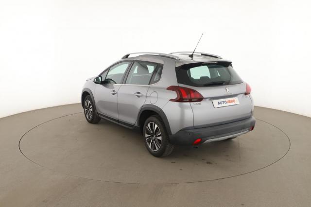 Peugeot 2008 image 9