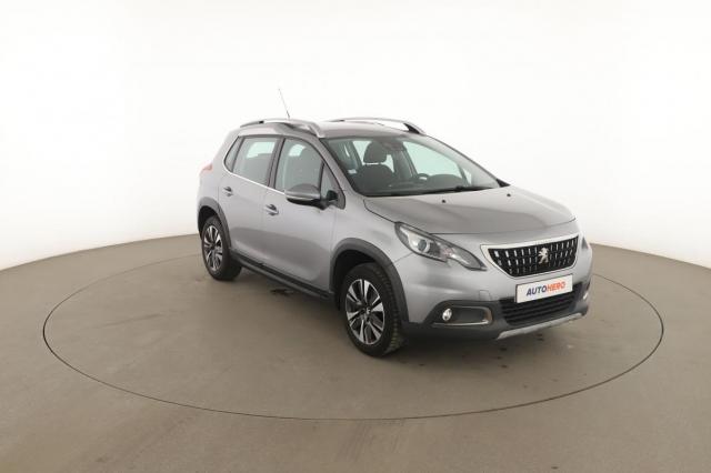 Peugeot 2008 image 8