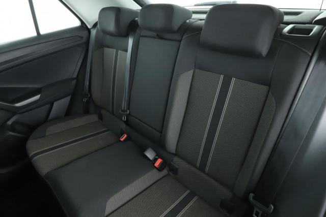 Volkswagen T-Roc image 3
