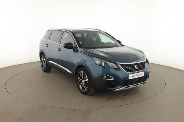 Peugeot 5008 image 1