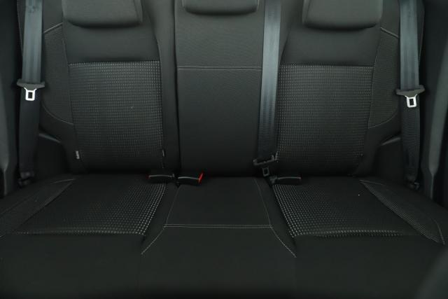 Peugeot 208 image 2