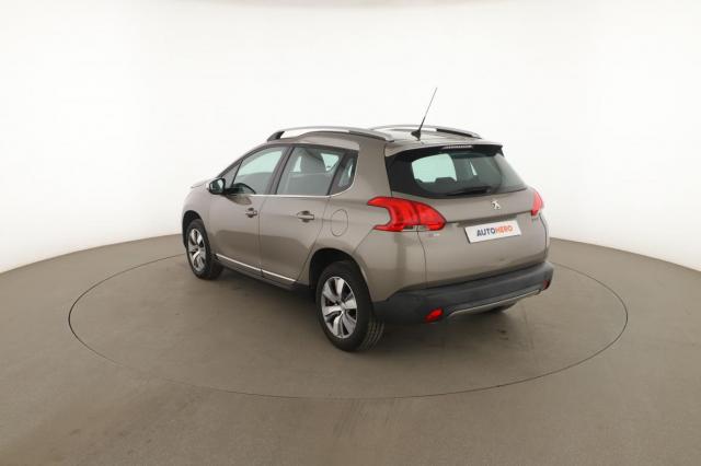 Peugeot 2008 image 6