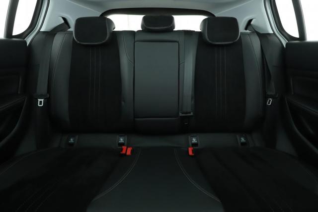 Peugeot 308 image 5