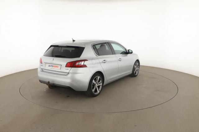 Peugeot 308 image 9