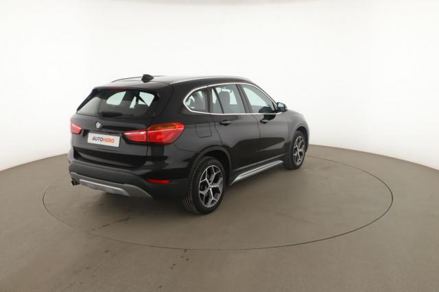 Bmw X1 image 8