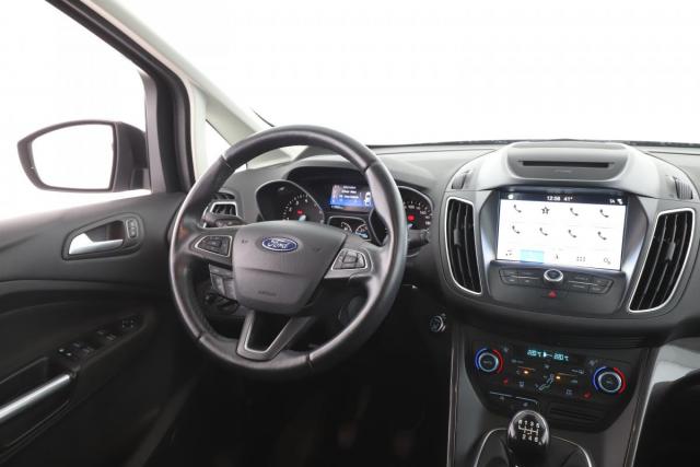 Ford C-Max image 1