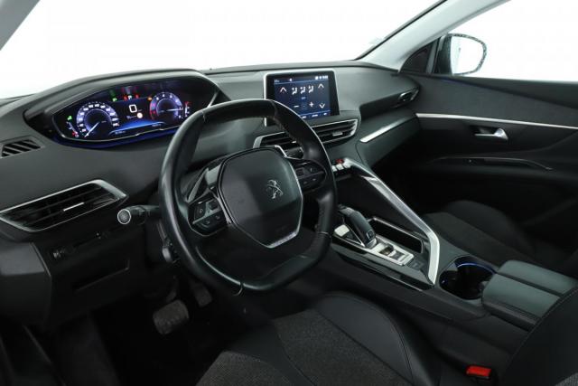 Peugeot 3008 image 1