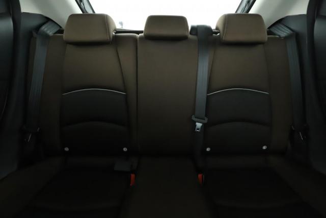 Mazda 2 image 4