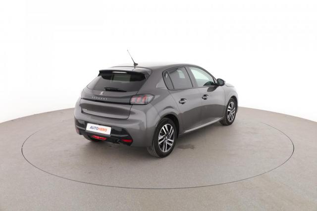 Peugeot 208 image 3