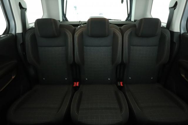 Peugeot Rifter image 7
