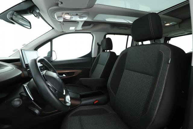 Peugeot Rifter image 1