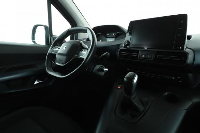 Peugeot Rifter image 6