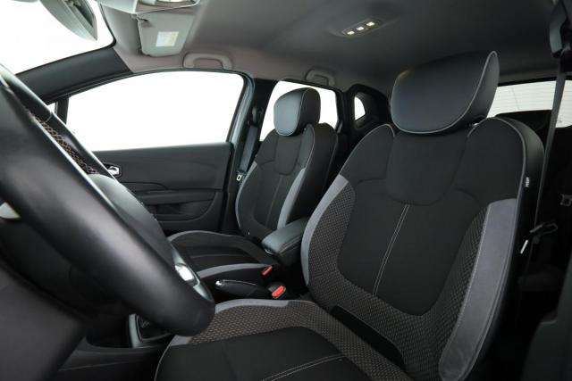 Renault Captur image 6