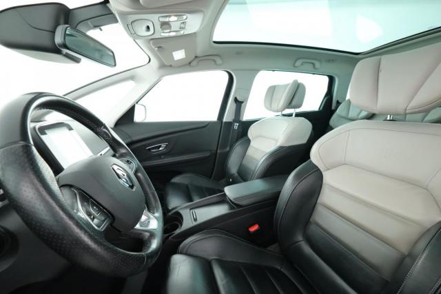 Renault Grand Scénic image 1