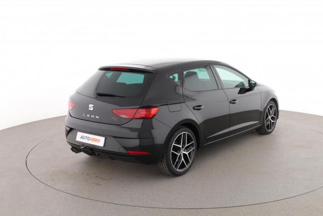 Seat Leon image 8