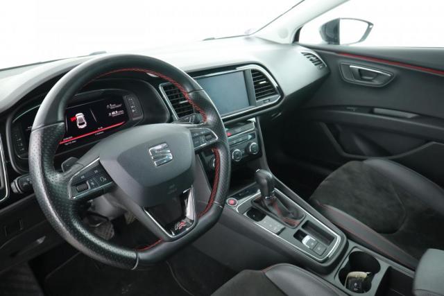 Seat Leon image 3