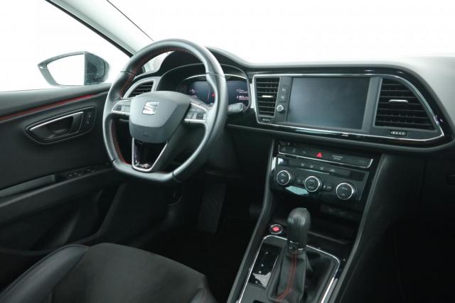 Seat Leon image 1