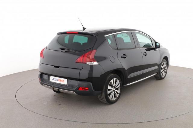 Peugeot 3008 image 2