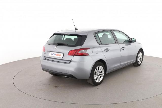 Peugeot 308 image 7