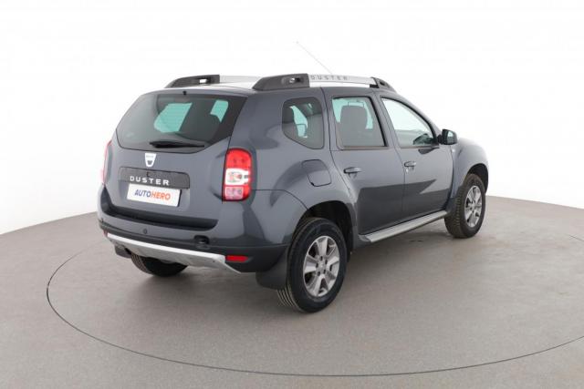 Dacia Duster image 9