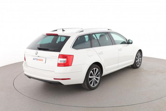 Skoda Octavia image 3