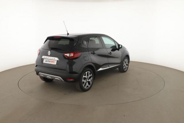 Renault Captur image 2