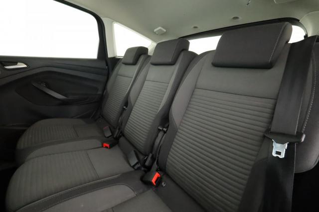 Ford C-Max image 6