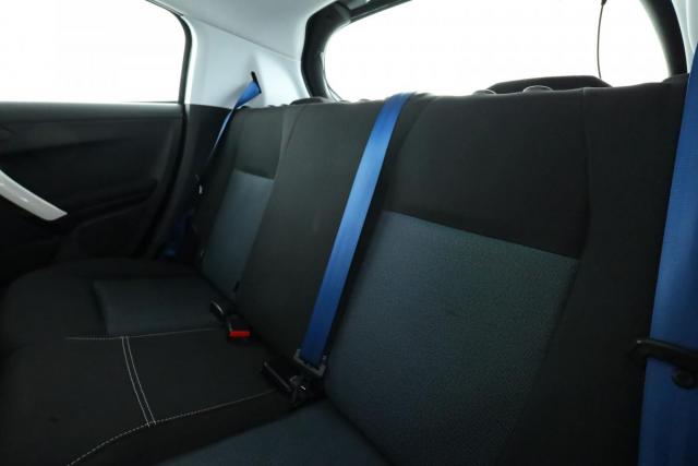 Peugeot 208 image 6