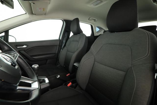 Renault Captur image 1