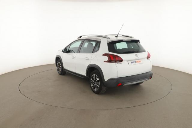 Peugeot 2008 image 4