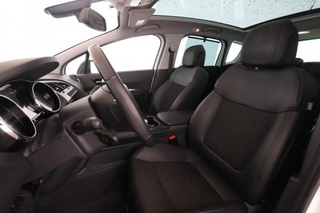 Peugeot 3008 image 4