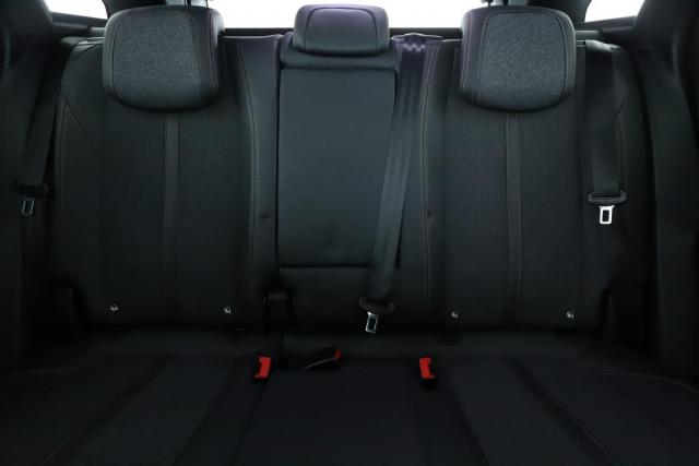 Peugeot 3008 image 3