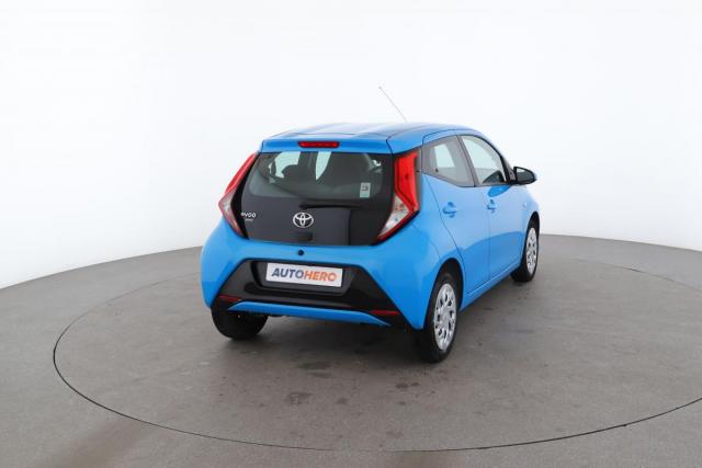 Toyota Aygo image 2