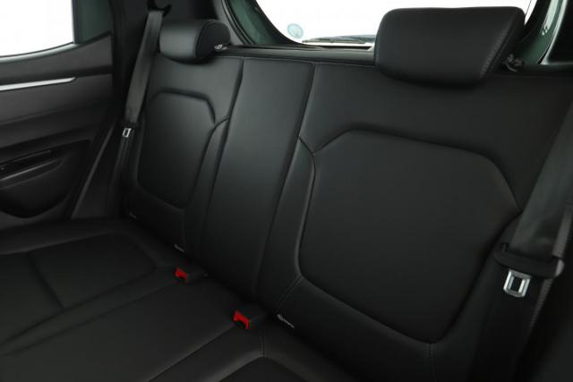 Dacia Spring image 2