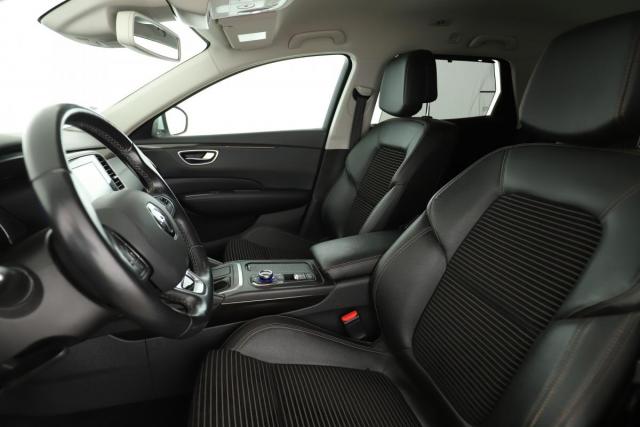 Renault Talisman Estate image 5