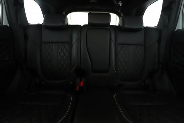 Mitsubishi Outlander image 7
