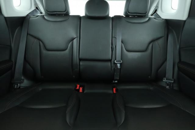 Jeep Compass image 9