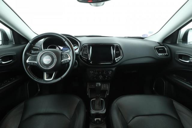 Jeep Compass image 7