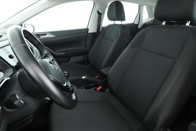 Volkswagen Polo image 9