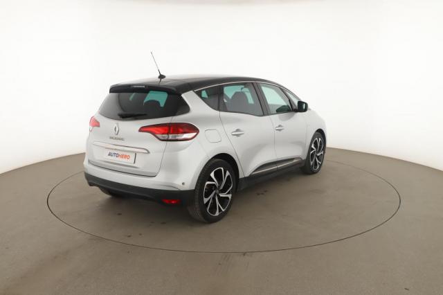 Renault Scénic image 3