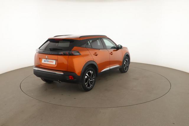 Peugeot 2008 image 1
