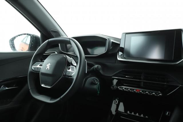 Peugeot 2008 image 6